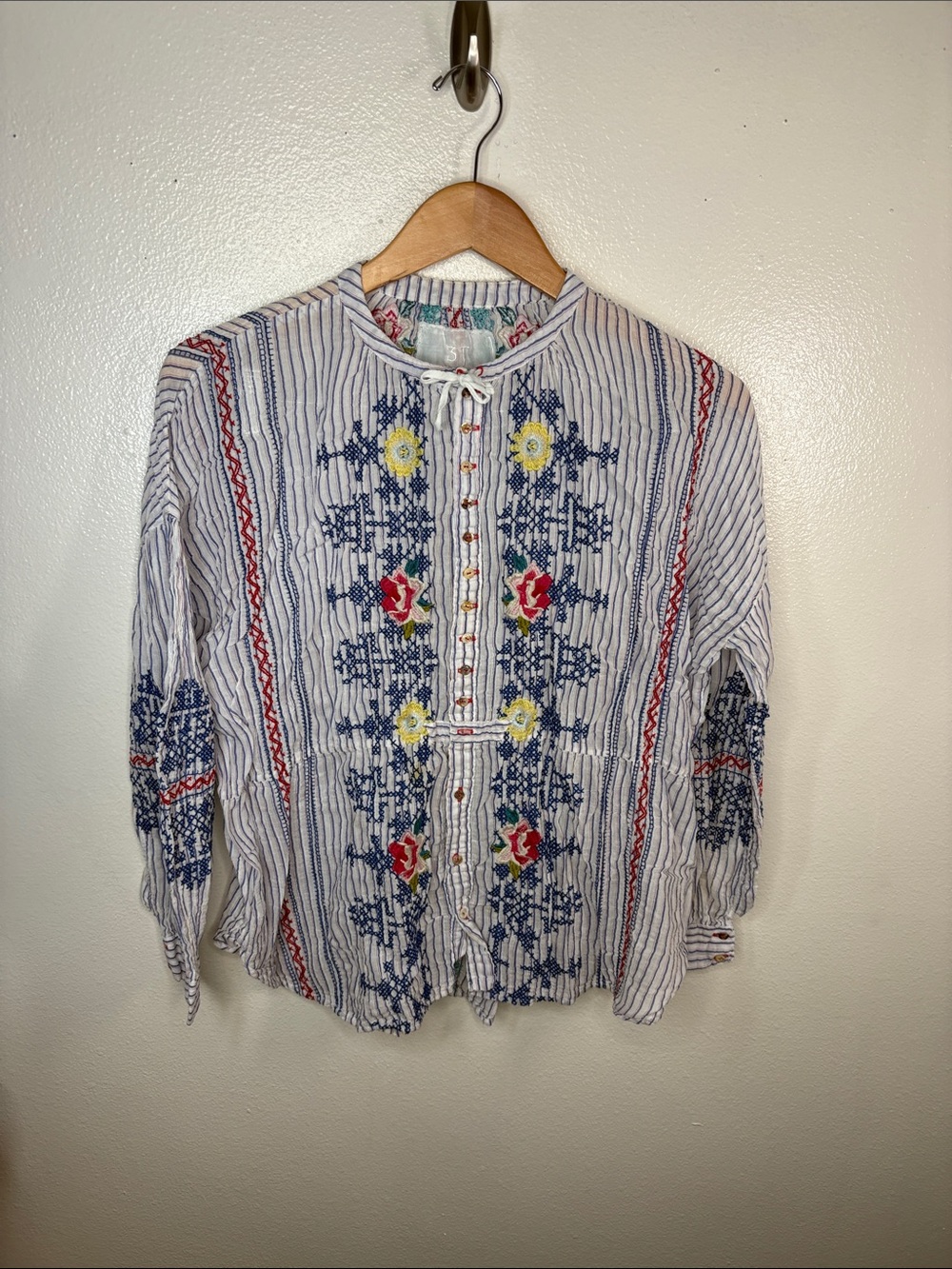 Johnny Was 3 J Workshop Embroidered Cross-stitch Button Blouse Women M BLEMISH
